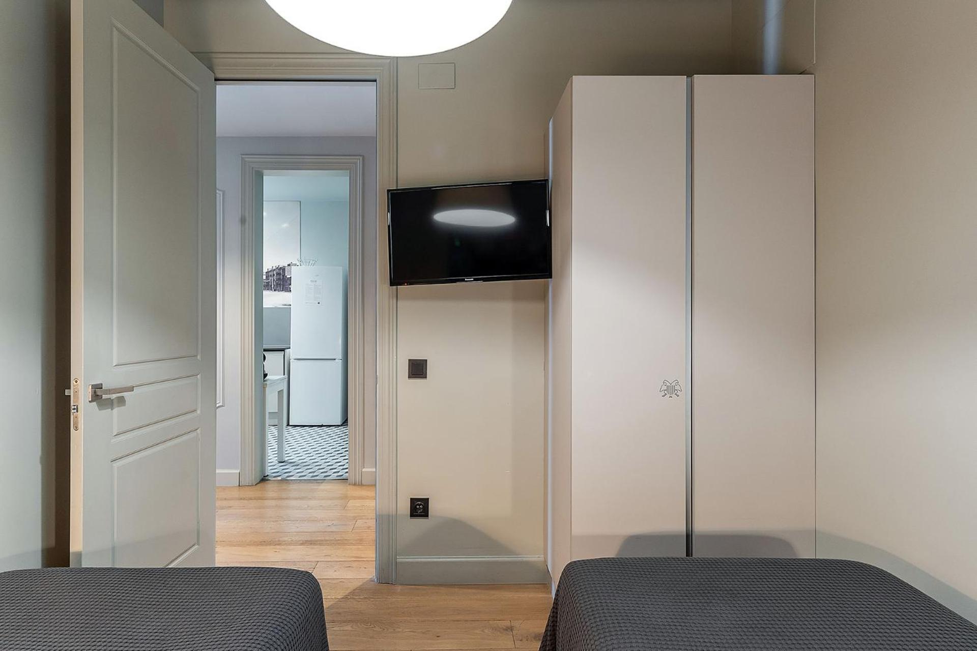 2167 - Ab Casa Saltor Apartment